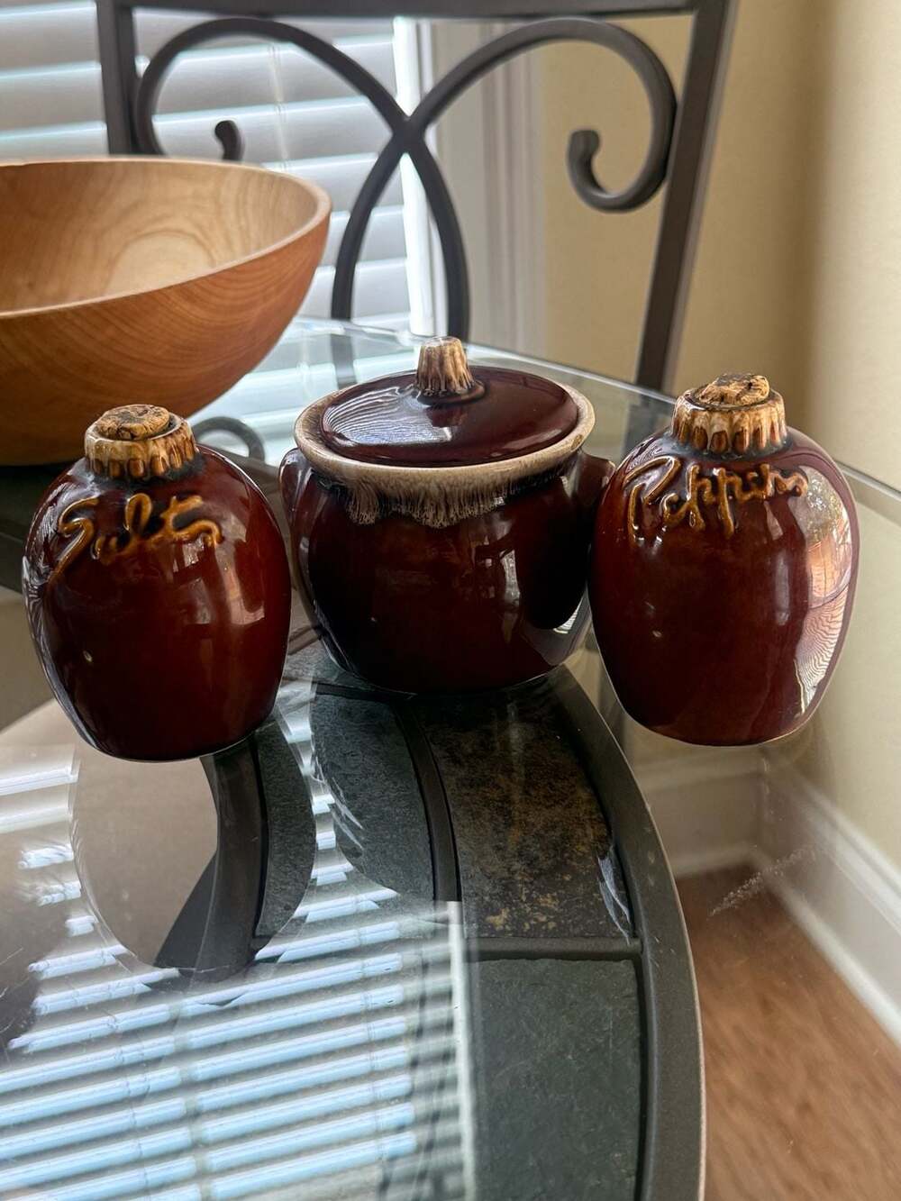 Vintage Hull Pottery USA Brown Drip Glaze Bean Pot Salt and Pepper Shaker Set